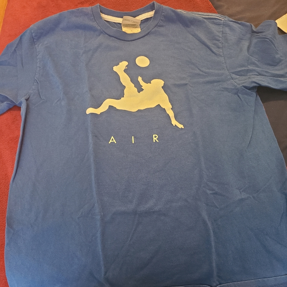 Vintage Nike soccer air t shirt